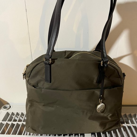 Lo and Sons Handbags - Effortless Organization: Lo and Sons O.G. 2 | Travel in Style and Functionality